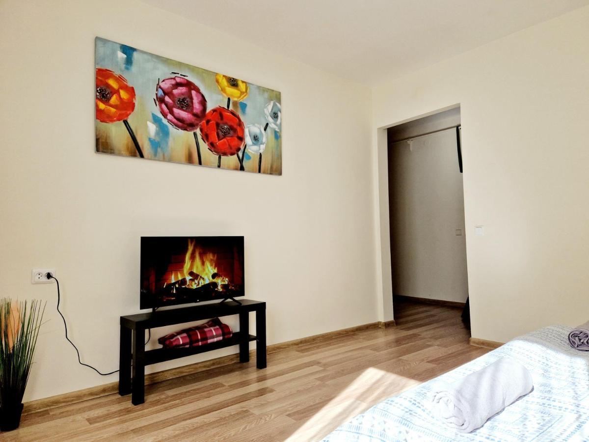 M&M Apartment X Self Check-In Panevėžys Exterior foto